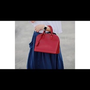 100% Authentic Louis Vuitton